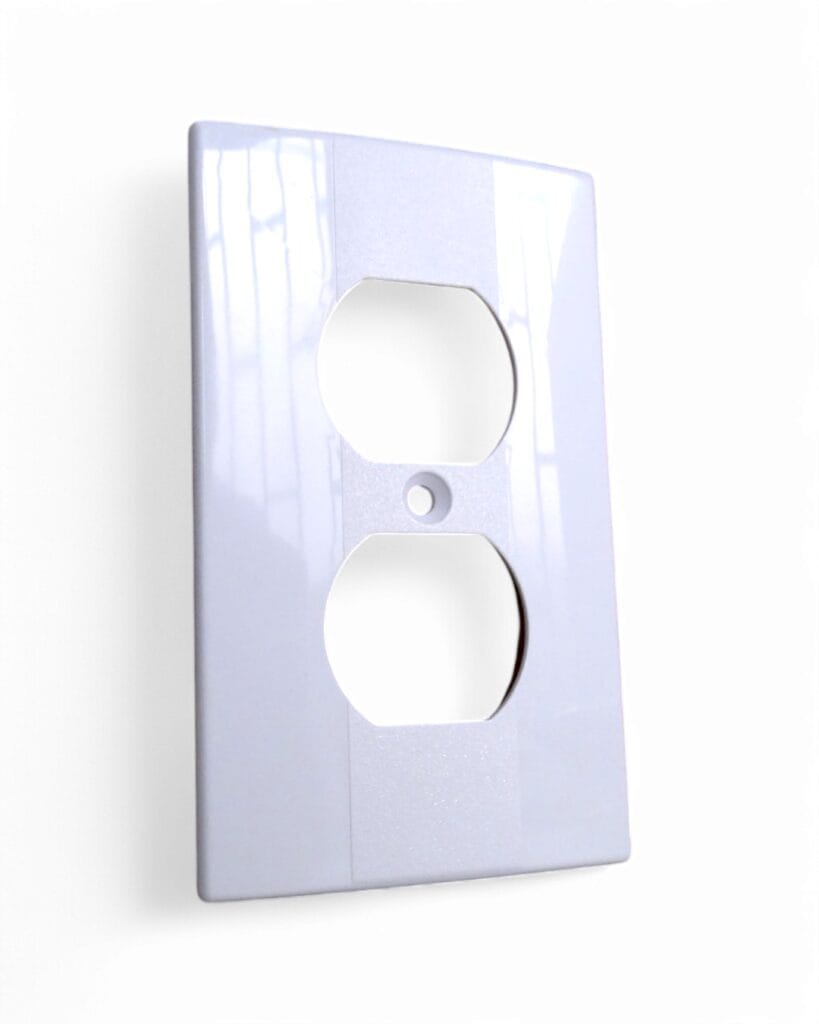 Tomacorriente De Incrustar Tipo Leviton Polo Tierra Con Tapa